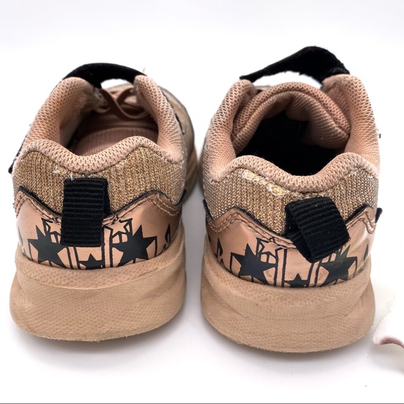 FPC Dream Seek Rose Gold Star Light-Up Sneaker, 8 - Picture 8 of 15